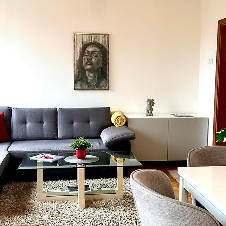 Apartment Dolce Casa Varna Exteriör bild